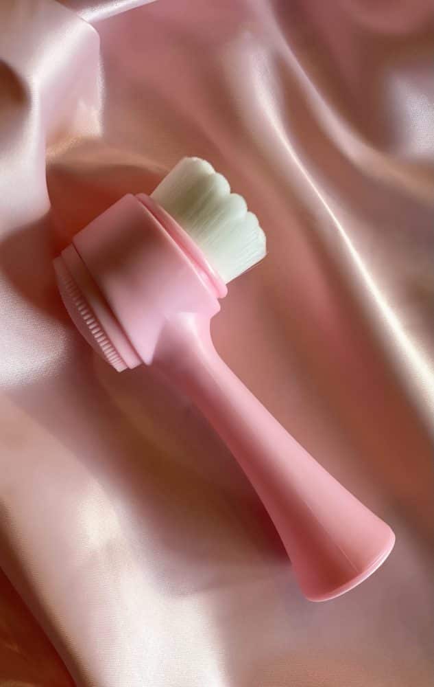 Silicon face brush